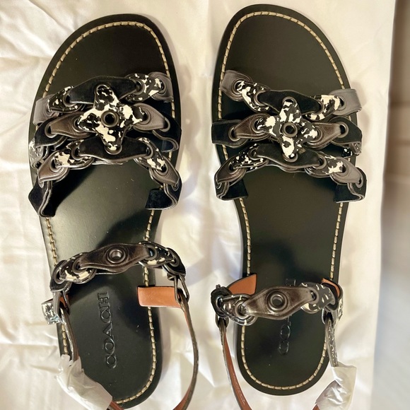 Coach Sandal with Coach Link - Picture 2 of 4